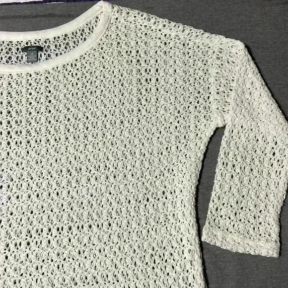 Aerie White Crochet Knit 3/4 sleeve Pullover Sweater Top Womens size Small - Picture 2 of 11